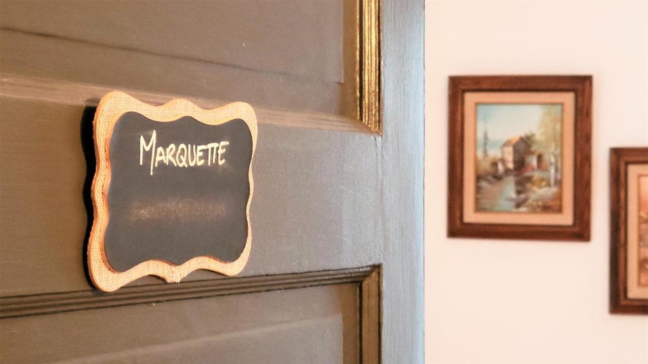 Auberge Du Vignoble Bromont Exteriör bild